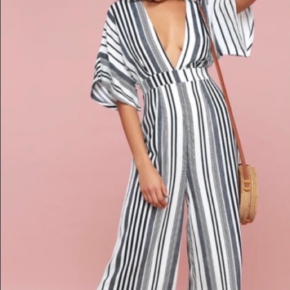 NWT Lulus striped jumpsuit